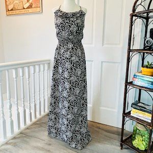 Banana Republic Sleeveless Floral Maxi Dress (size 2)